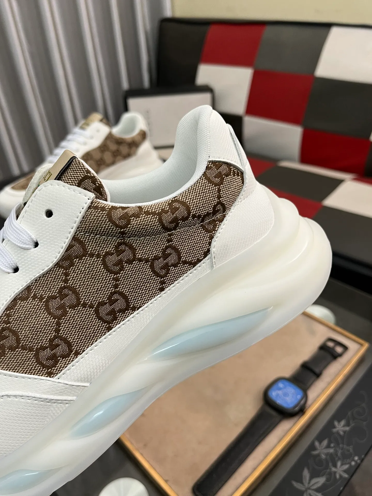 Men's shoes 💰440⌚️⌚️[GUCCI] The latest trendy men's casual shoes, the fabric is made of embossed cowhide imported from Italy, comfortable sheepskin lining + feet, the original outsole is wear-resistant and non-slip, high-level version, size: 38-442️⃣Colors available